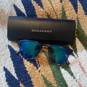 Burberry Polaroid Sunglasses & Case